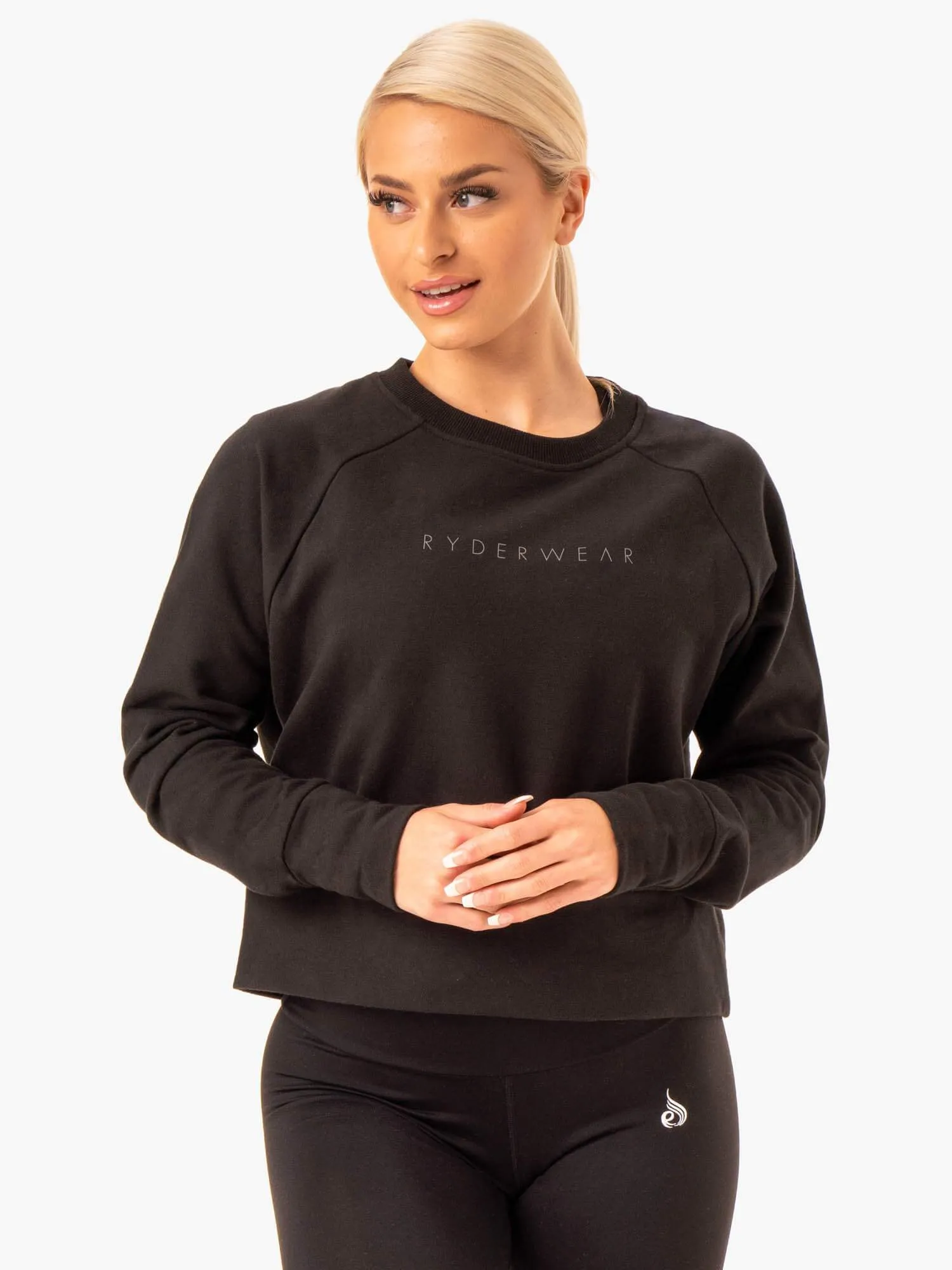 Motion Sweater - Black