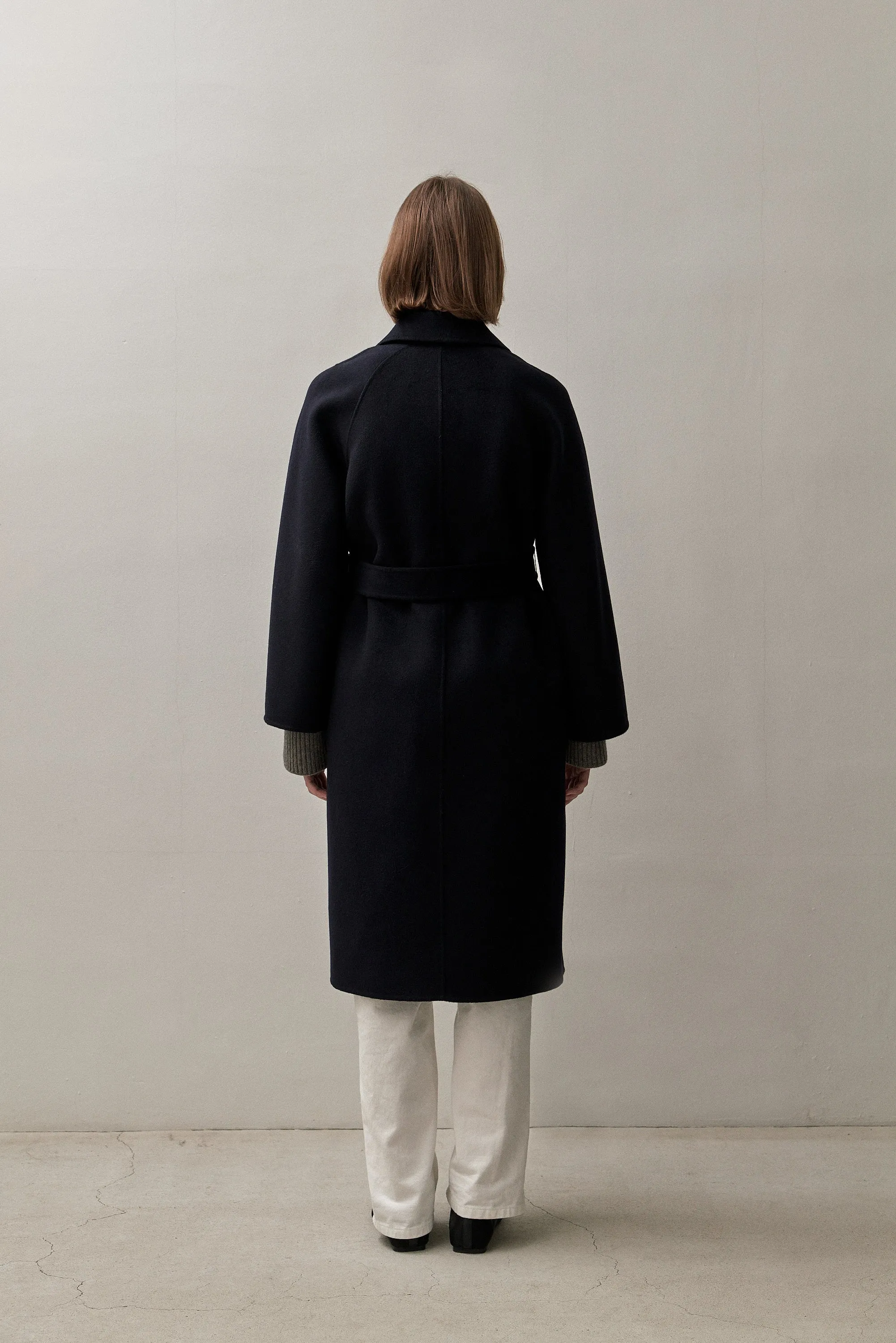 THE CLASSIC COAT - NAVY